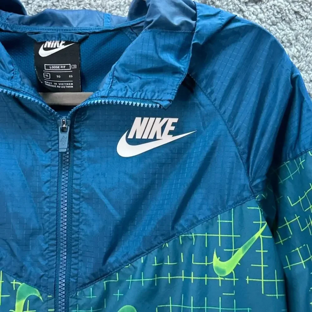 Nike Boy's XL Windrunner Hoodie Jacket Full Zip Blue‎ with Green Swoosh Running